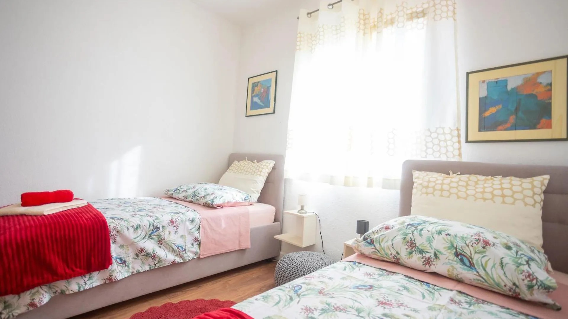 Apartments Sunshine With Pool Trogir Chorwacja