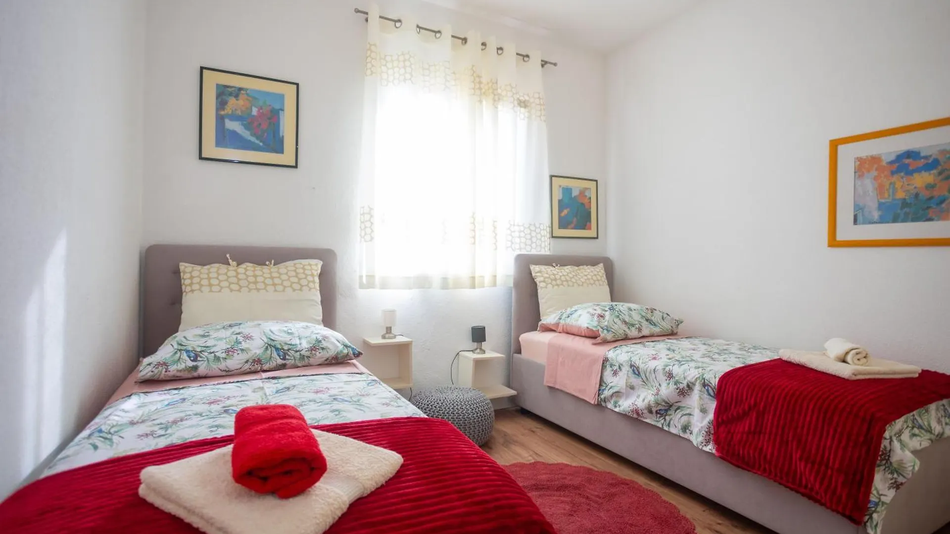 Apartments Sunshine With Pool Trogir 0*,  Chorwacja