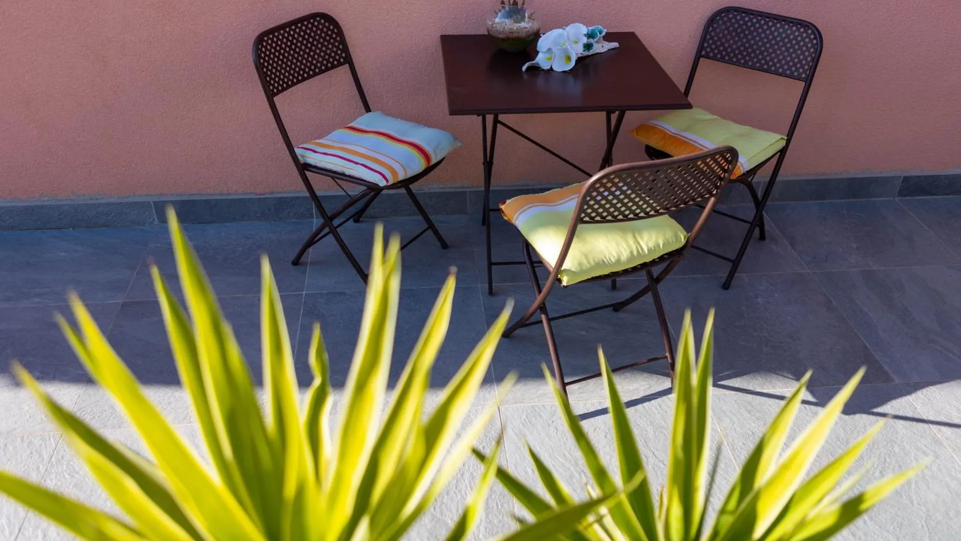 Apartments Sunshine With Pool Trogir Chorwacja